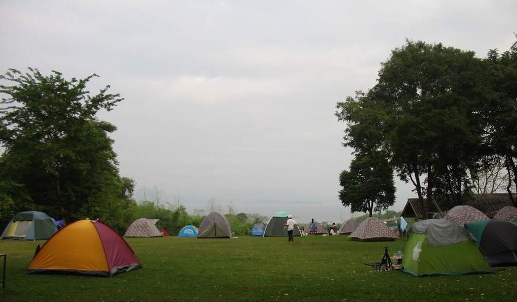 Suratthani Airport Campsite Surat Thani Exterior foto