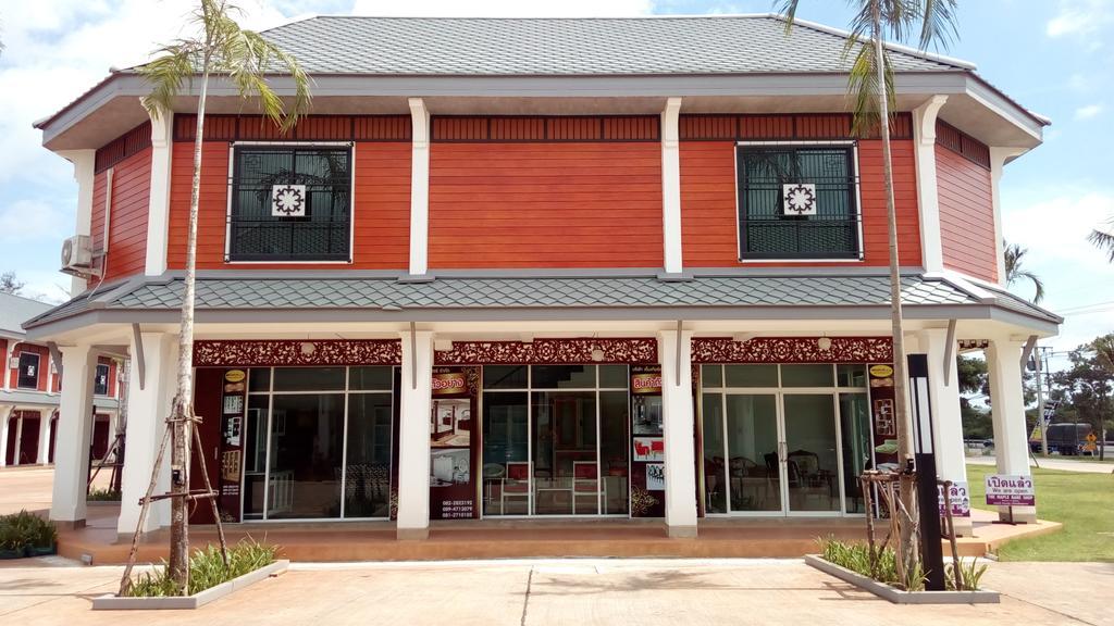Suratthani Airport Campsite Surat Thani Exterior foto